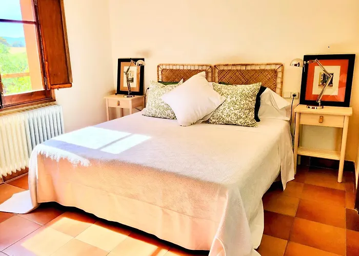 Casa De Campo En El Emporda